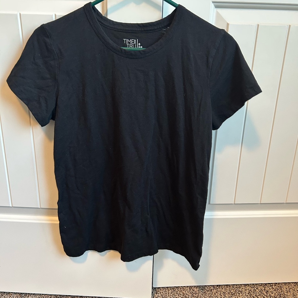 Time and Tru Classic Black Tee